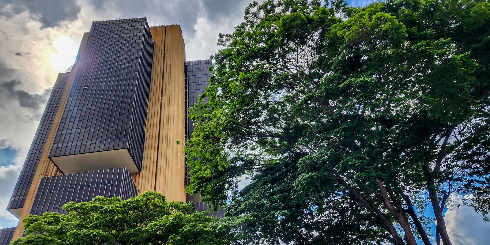 No momento, você está visualizando Conselho Monetário aprova moeda dos 60 anos do Banco Central