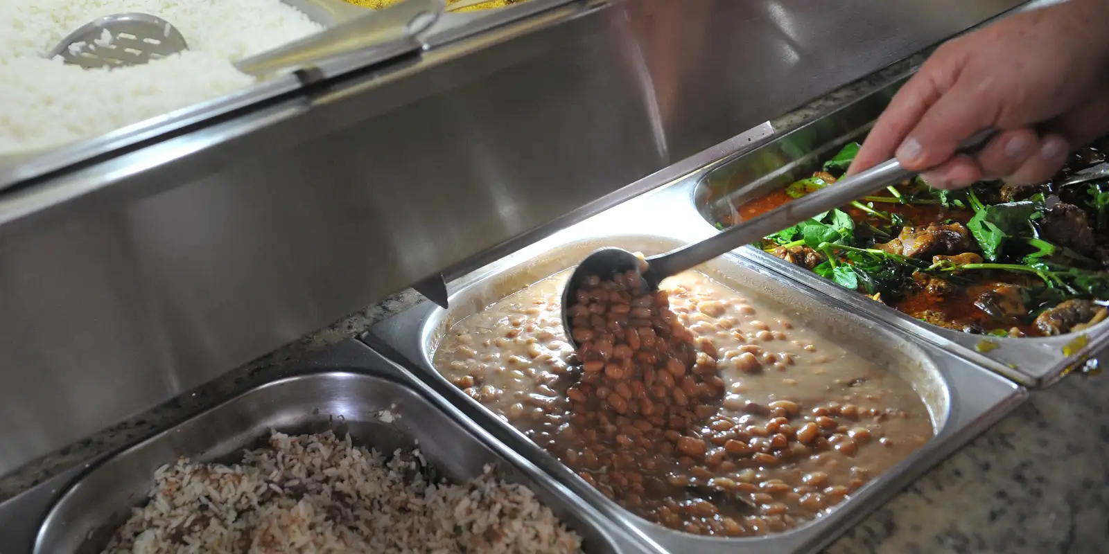 No momento, você está visualizando Preço de ingredientes do prato feito tem queda em São Paulo em março