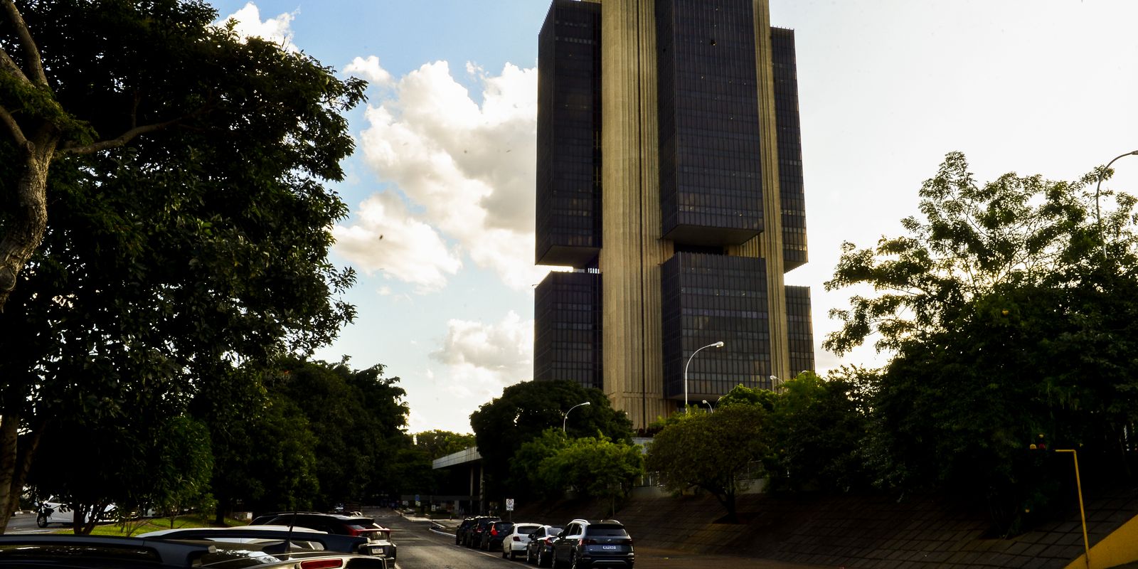 No momento, você está visualizando Banco Central autoriza financeiras a emitir LCI