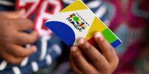 Caixa paga hoje Bolsa Família a beneficiários com NIS de final 3