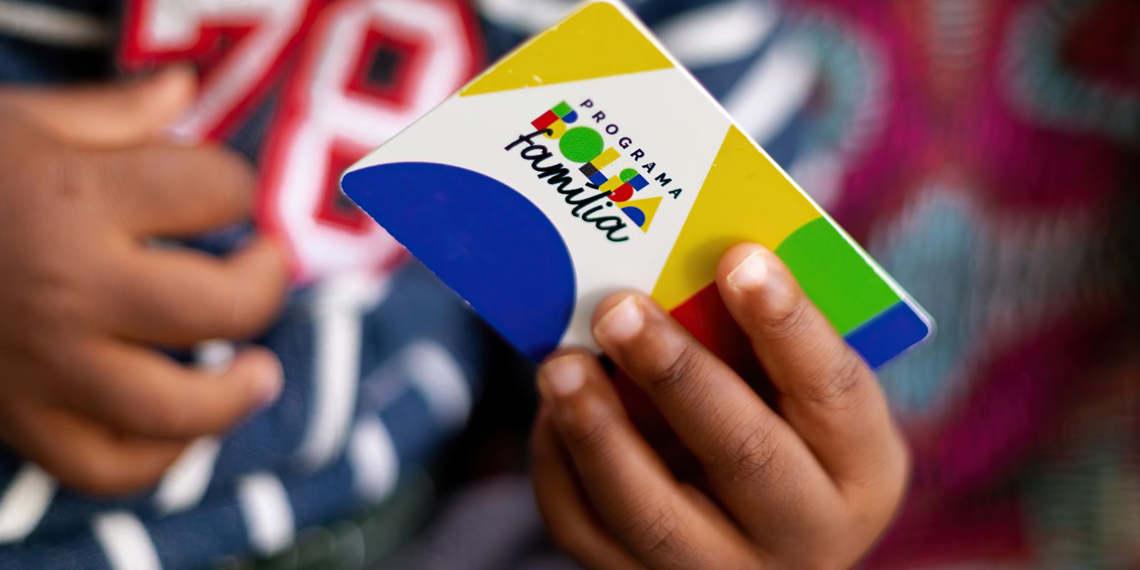 No momento, você está visualizando Caixa paga hoje Bolsa Família a beneficiários com NIS de final 3