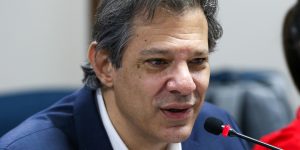 Leia mais sobre o artigo Haddad viaja à Califórnia para buscar investimentos em data centers