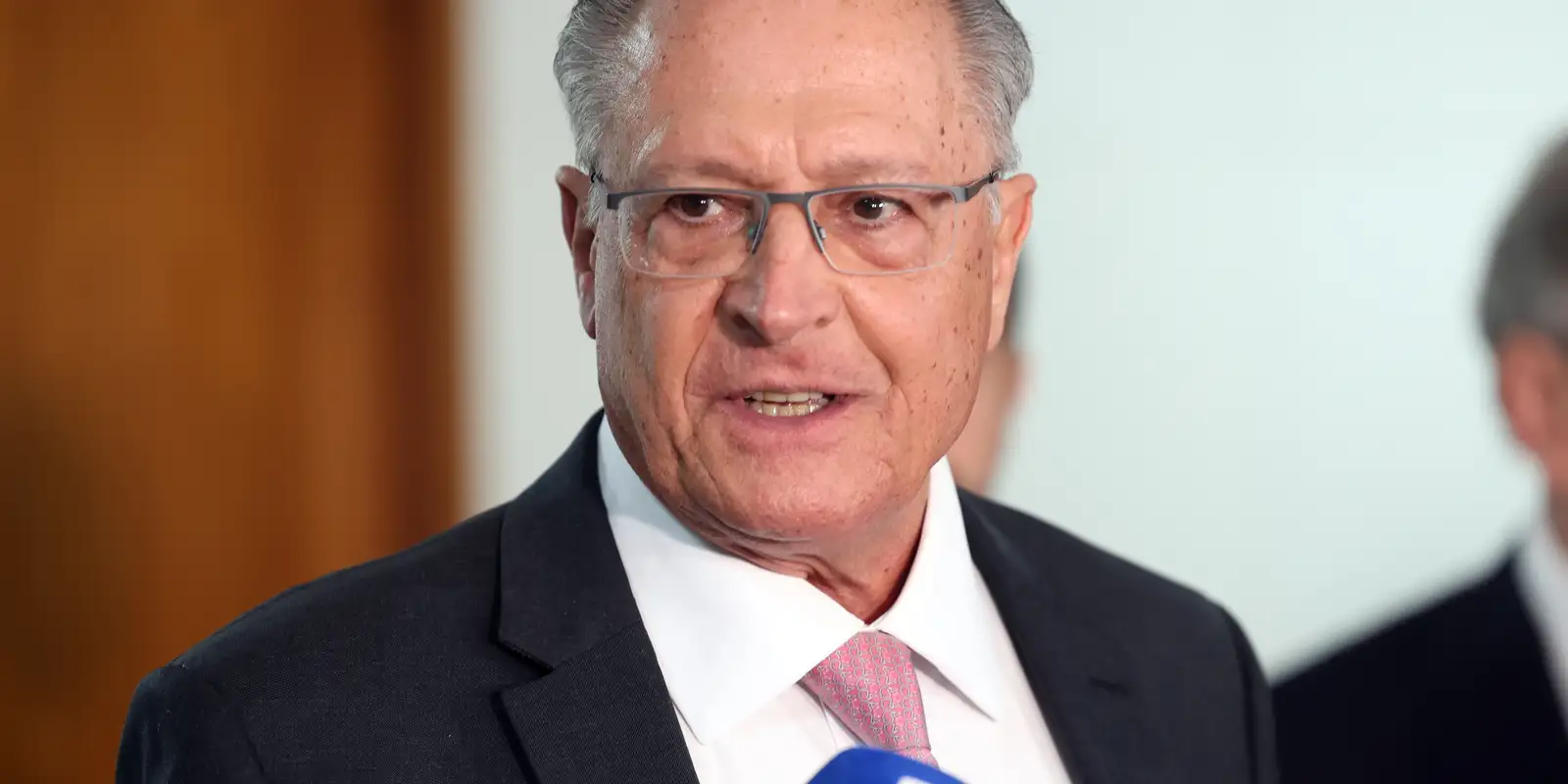 No momento, você está visualizando Alckmin: decisão de Moraes não deve comprometer negociações com EUA