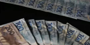 Saques da poupança superam depósitos em R$ 6,25 bilhões em julho